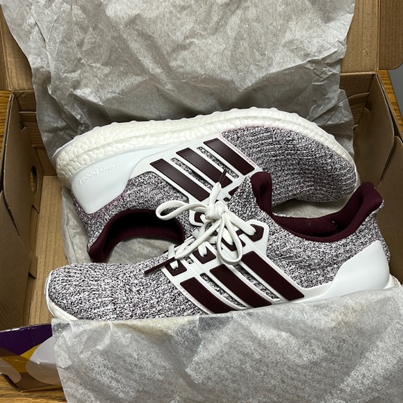Adidas UltraBOOST running shoe size 8 men’s - Picture 3 of 13